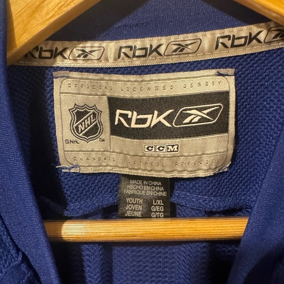 Vintage Reebok Toronto Maple Leafs NHL Hockey Jersey - Youth L/XL - Picture 3 of 9